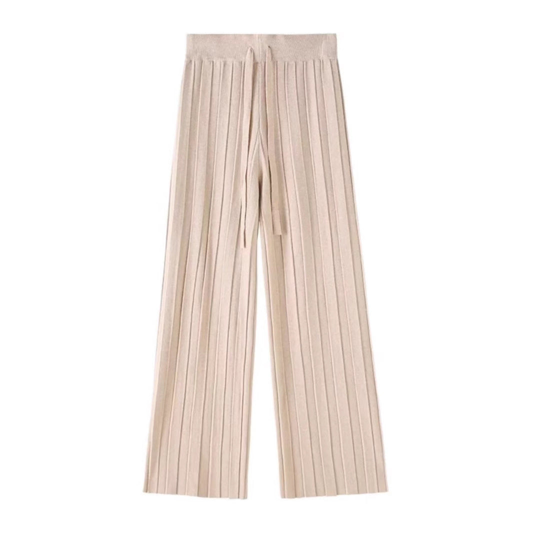 Wide pants for women with vertical stripe design and elastic waist Chic and Style