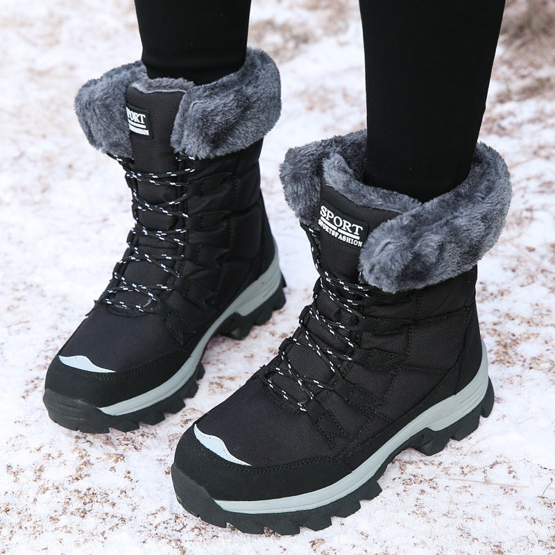 Bottes d'hiver isolées pour femmes avec une construction de semelle antidérapante et une doublure intérieure douillette Chic und Stil