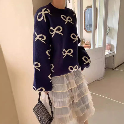 Dames Pull doux avec motif romantique en nœud Chic und Stil