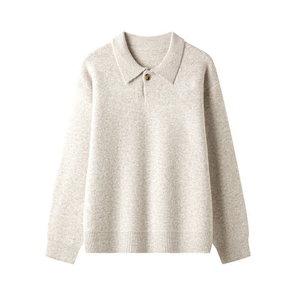 Elegant knitted pullover for ladies with polo collar and button Chic und Stil