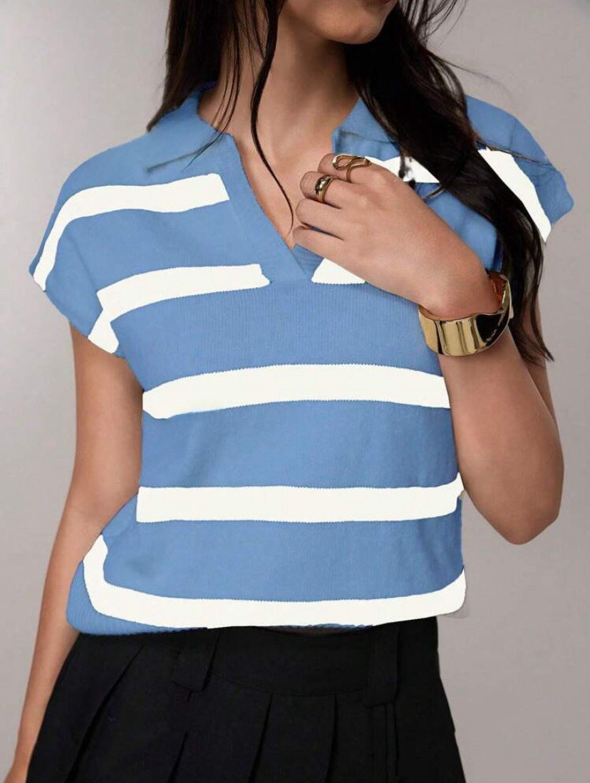 Femmes Pull court à manches courtes rayé avec col polo Chic und Stil