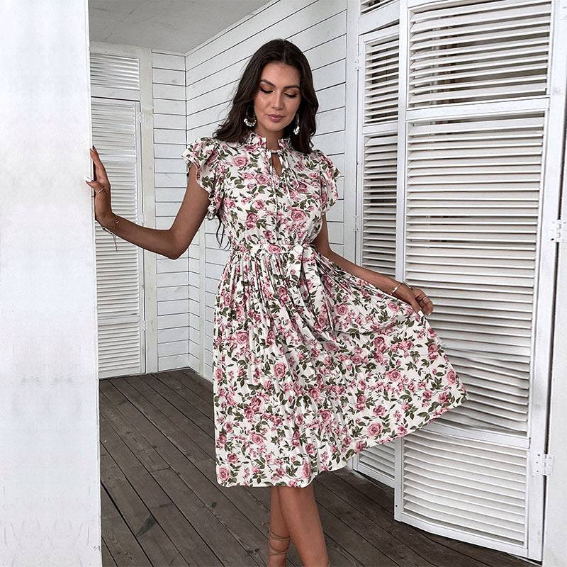 Robe portefeuille florale élégante pour femmes avec taille ajustable Chic und Stil