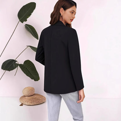 Women's Elegant Blazer with Relaxed Fit and Practical Pockets Chic and Style