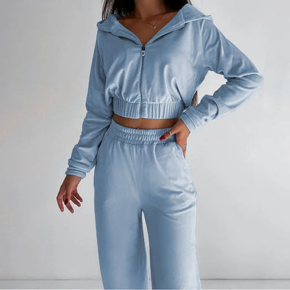 Sporty velvet set for women with crop hoodie and wide pants Chic and Style