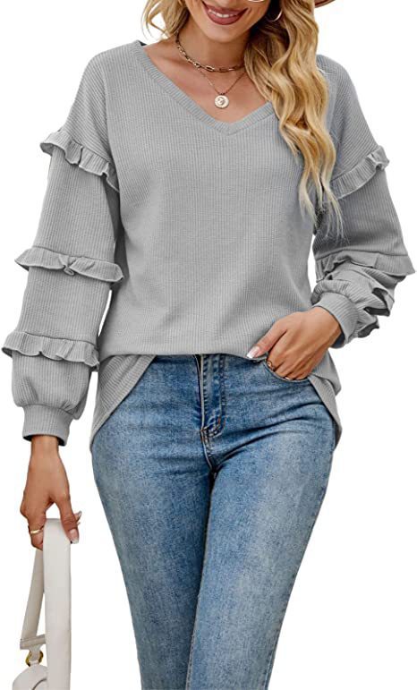 Sweatshirt femme à détails en volants Chic und Stil