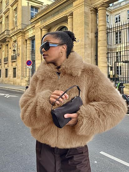 Dames Designer Veste en fausse fourrure Chic und Stil