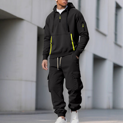 Functional sports set for men with hood and practical pockets Chic and Style