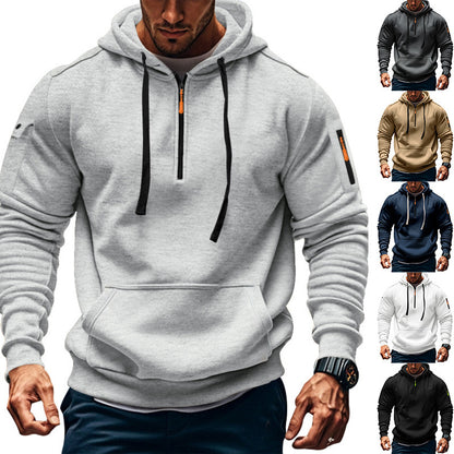 Functional hoodie for men with contrasting zipper and practical pockets Chic and Style