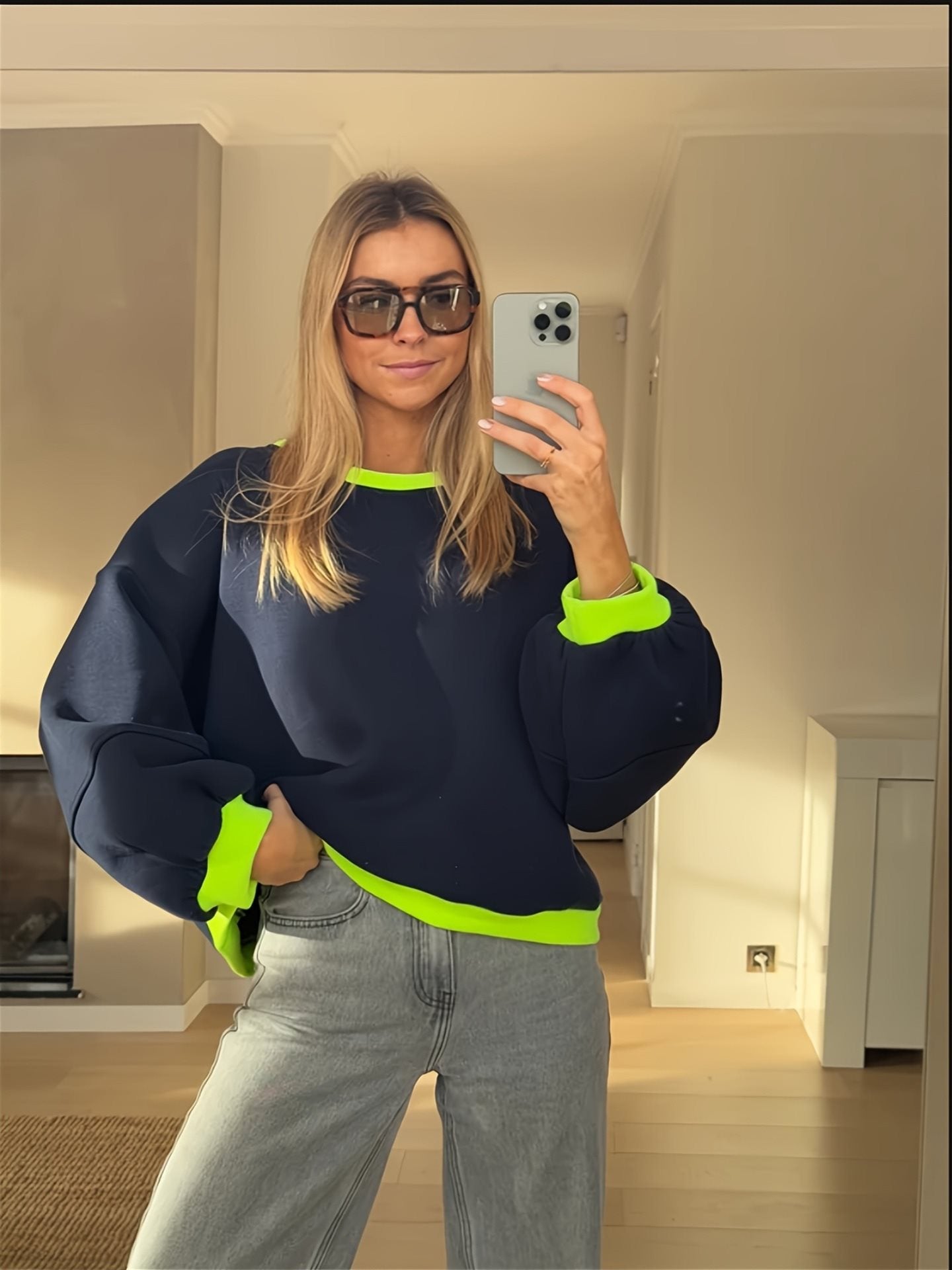 Pull oversized décontracté pour femmes avec détails contrastés Chic und Stil