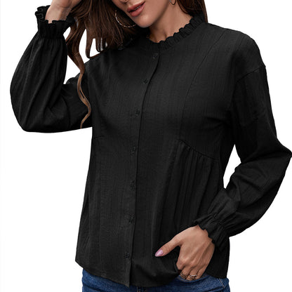 Chemisier femme avec ourlet à volants et détails de boutons Chic und Stil