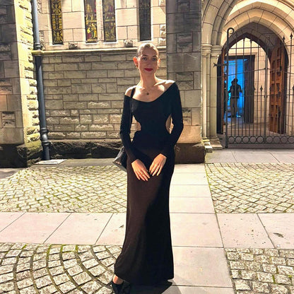 Robe maxi élégante pour femmes avec un design dos nu et de belles décorations Chic und Stil