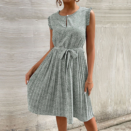 Robe à A plis pour dames avec ceinture à la taille Chic und Stil
