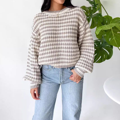 Femmes Pull en tricot court avec des manches évasées et un motif rayé Chic und Stil