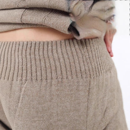 Dames confortable tricot cardigan avec poches pratiques et détails de boutons Chic und Stil