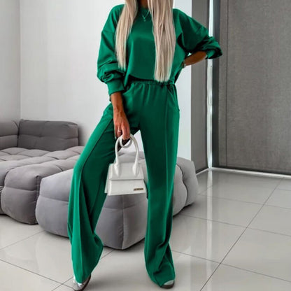 Dames ensemble décontracté ample avec un élégant sweat bleu et un pantalon palazzo Chic und Stil