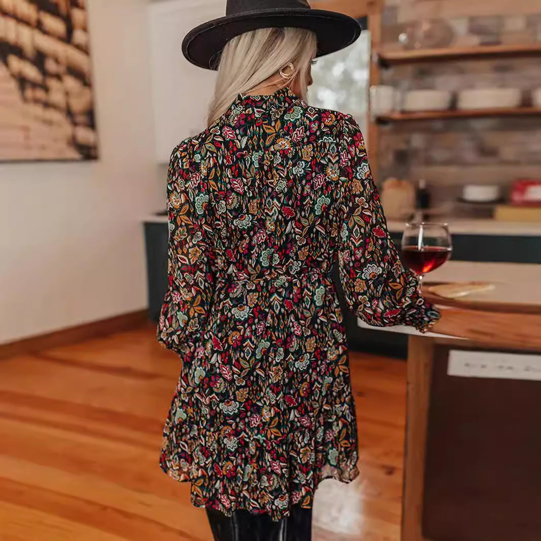 Robe-blouse pour femmes avec design floral Chic und Stil