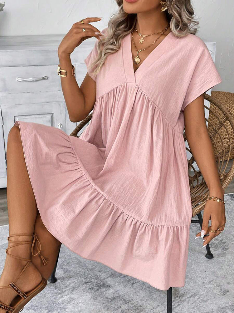 Robe d'été courte pour femmes avec décolleté en V profond et bas de volants Chic und Stil