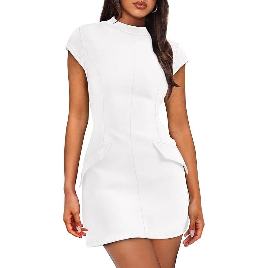 Robe ajustée pour femmes avec manches courtes et poches pratiques Chic und Stil