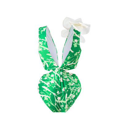 Maillot de bain pour femmes avec une coupe tendance et une jupe enveloppante stylée Chic und Stil