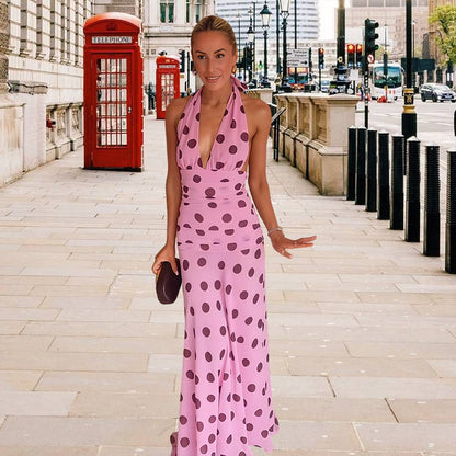 Robe maxi pour femmes avec un décolleté en cascade raffiné et des pois Chic und Stil