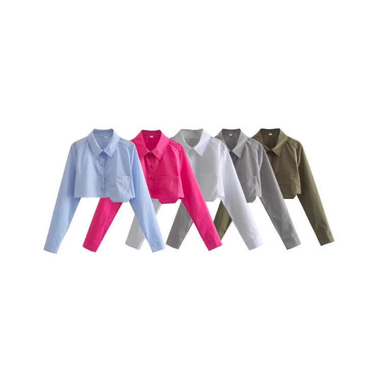 Blouse cropped pour femmes avec une coupe moderne et un design de poches pratique Chic und Stil