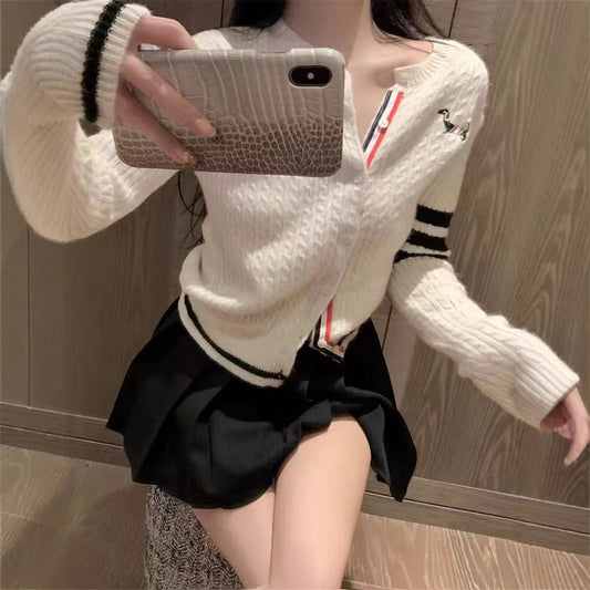 Dames gilet décontracté avec accents à la mode et détails contrastants Chic und Stil