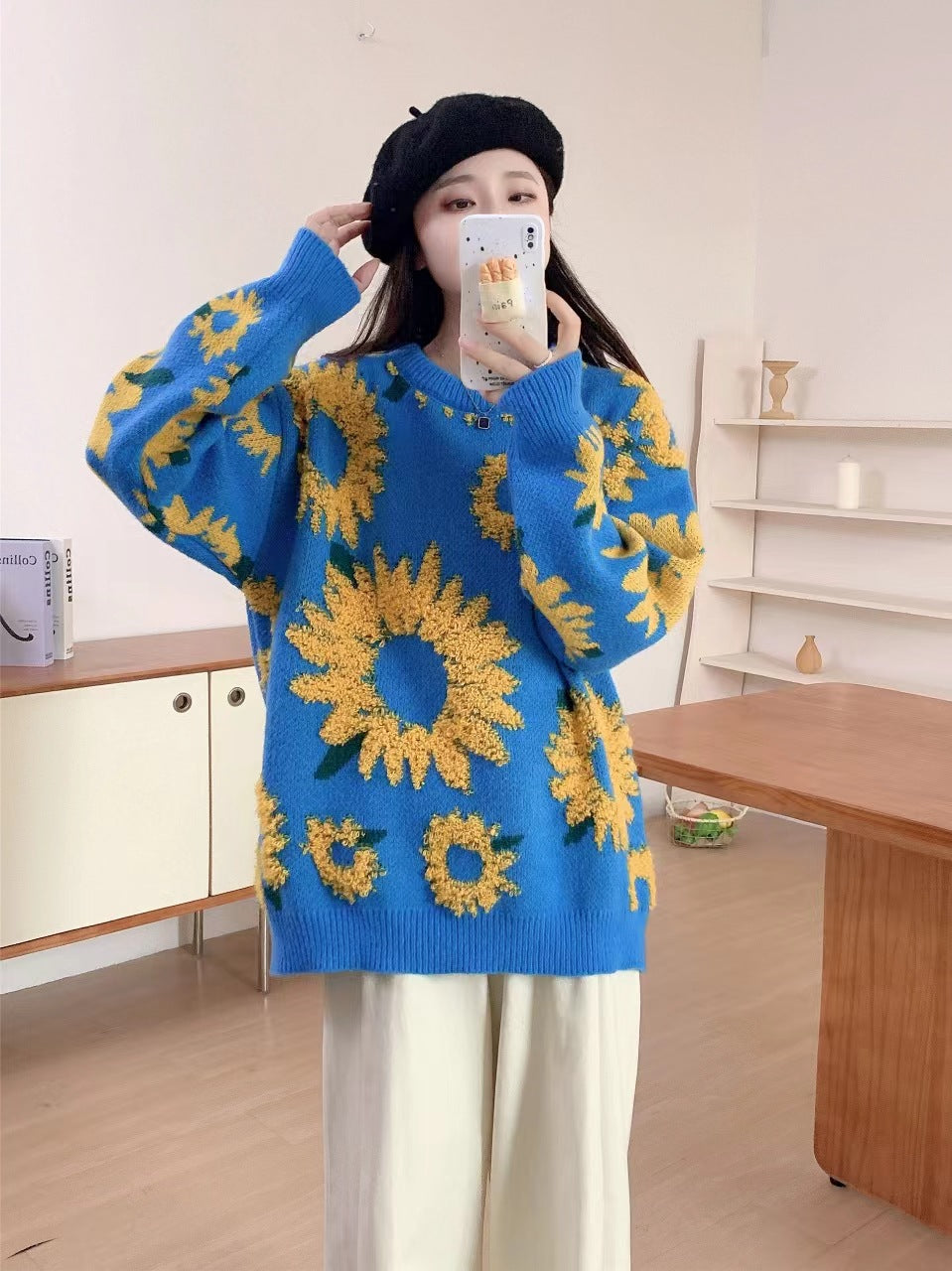 Thick knit pullover for ladies with floral appliqués Chic and Style