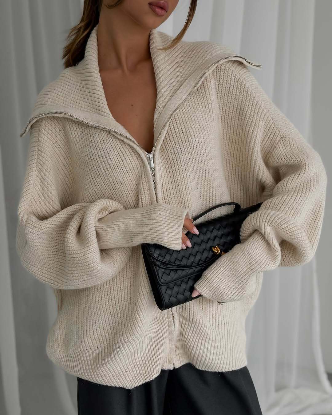 Pull-over en tricot sportif pour dames avec une structure de haute qualité Chic und Stil