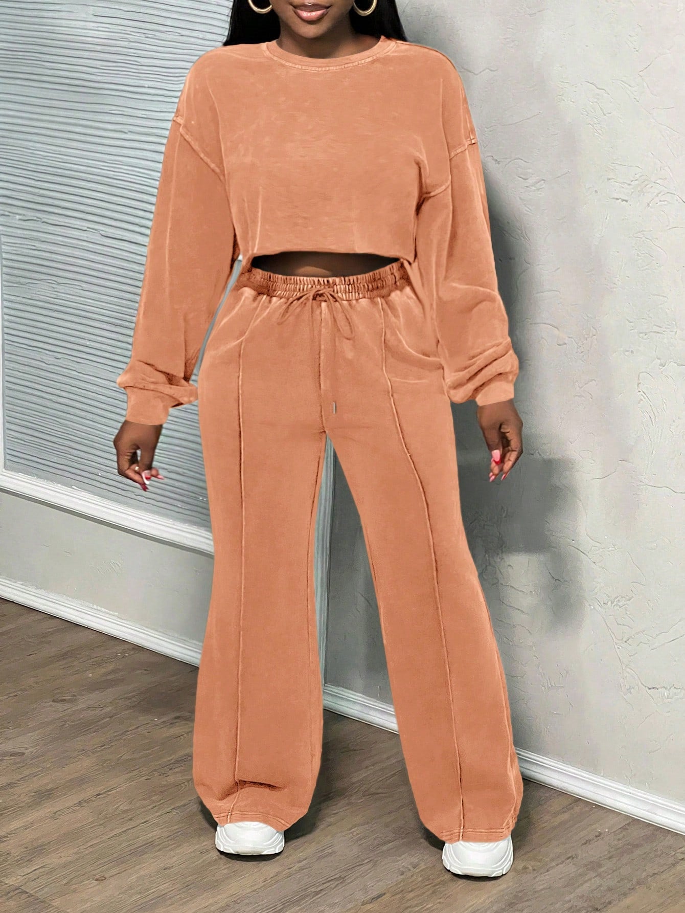Dames décontracté ensemble Lounge cropped avec pantalons amples et cordon pratique Chic und Stil