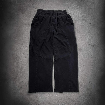 Pantalons en tissu décontractés pour femmes avec taille élastique et poches latérales volumineuses Chic & Stil