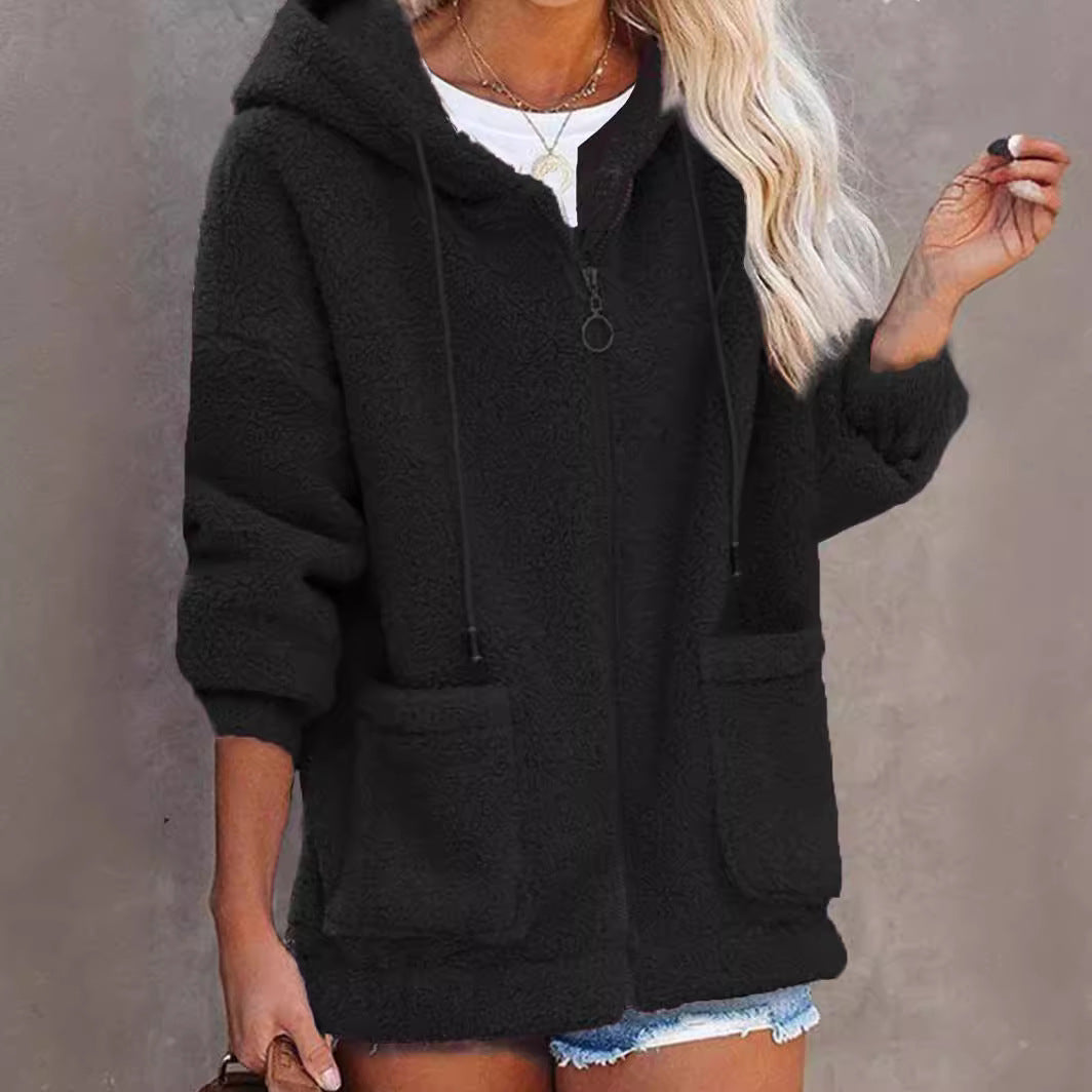 Veste à capuche en polaire pour femmes avec poches pratiques et capuche de haute qualité Chic & Stil