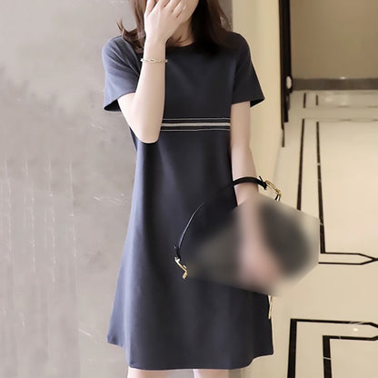 Robe décontractée minimaliste pour femmes avec panneau texturé Chic und Stil