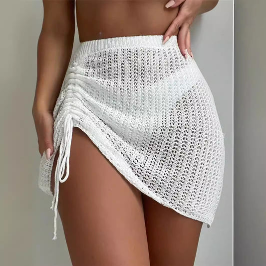 Robe de plage élégante pour dames avec des éléments de fronces raffinés et des cordons pratiques Chic und Stil
