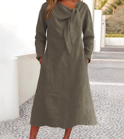 Robe en lin élégante pour femmes avec col asymétrique et col châle Chic und Stil