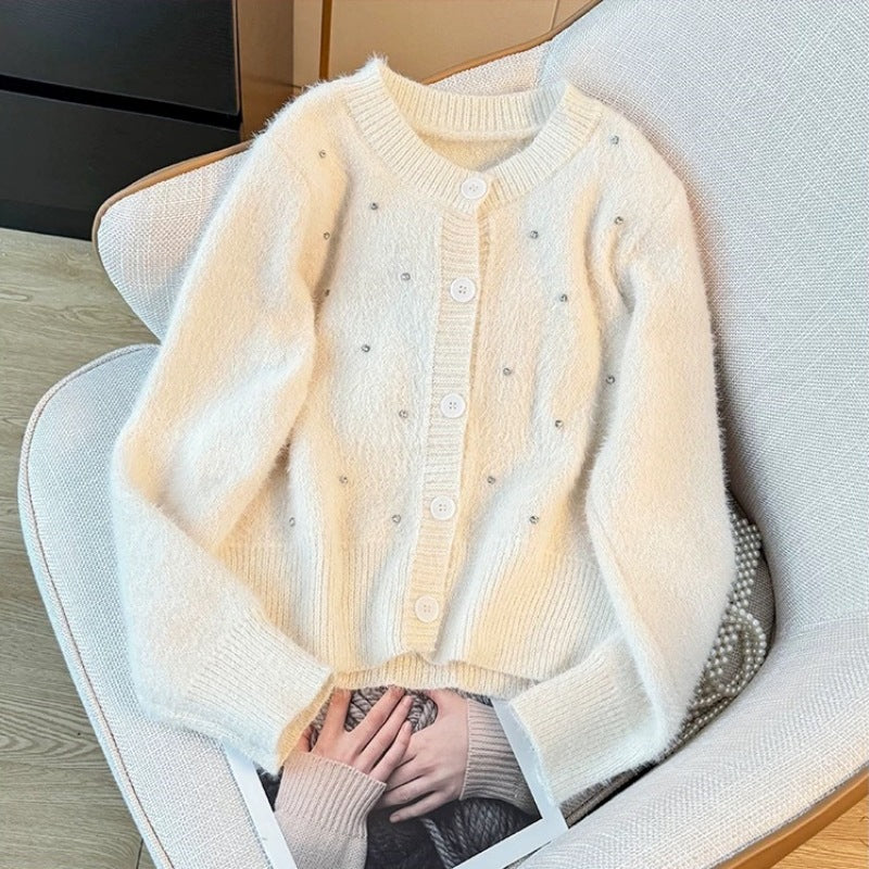 Dames élégante cardigan en tricot avec des accents de perles tendance Chic und Stil