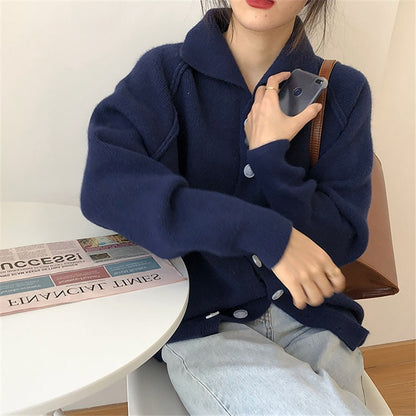 Cardigan en tricot confortable pour femmes avec col classique et fermeture à boutons Chic und Stil