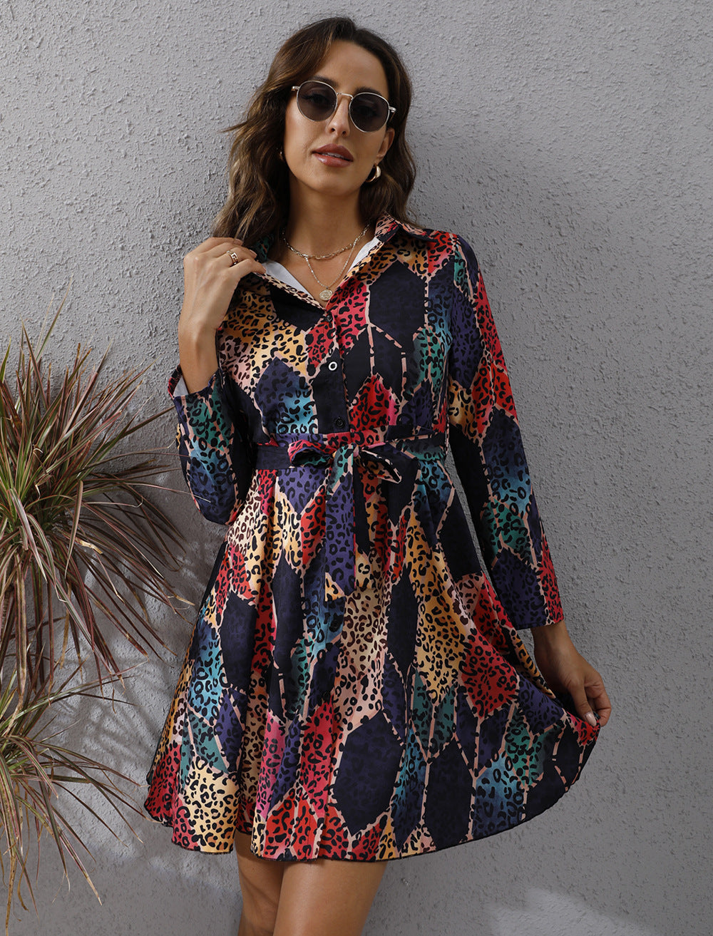 Robe chemise pour femmes avec une taille élégante Chic und Stil