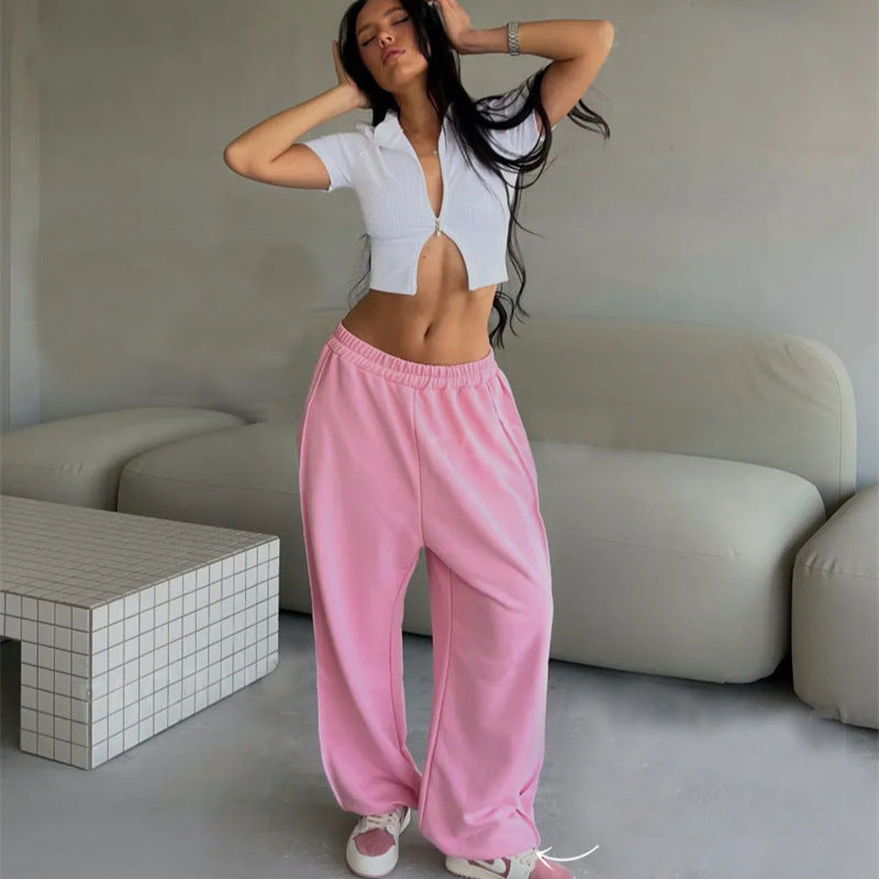 Casual pants for women with a loose fit and elastic waistband Chic and Style