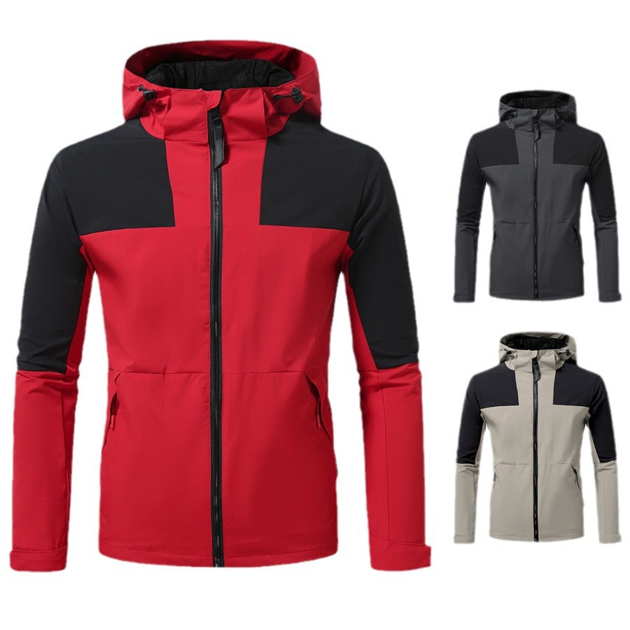 Functional outdoor jacket for men with adjustable hood area Chic and Style
