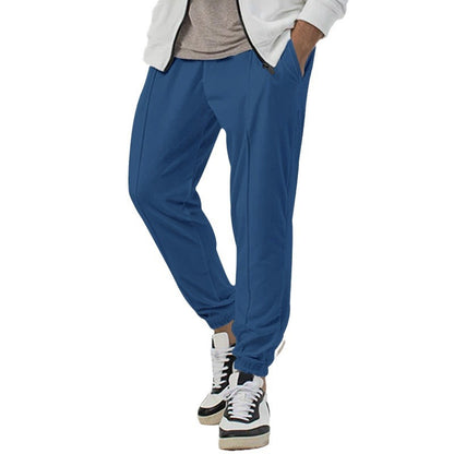 Casual sports pants for men with elastic waistband and practical side pockets Chic und Stil