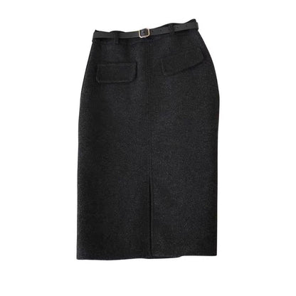 Ensemble de pull chic avec nœud papillon et jupe crayon Chic und Stil