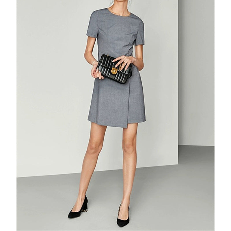 Robe élégante pour femmes avec ceinture Chic und Stil