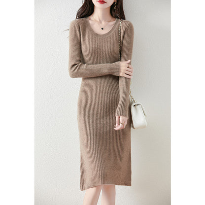 Robe en tricot pour femmes avec une fine structure côtelée et une coupe cintrée Chic und Stil
