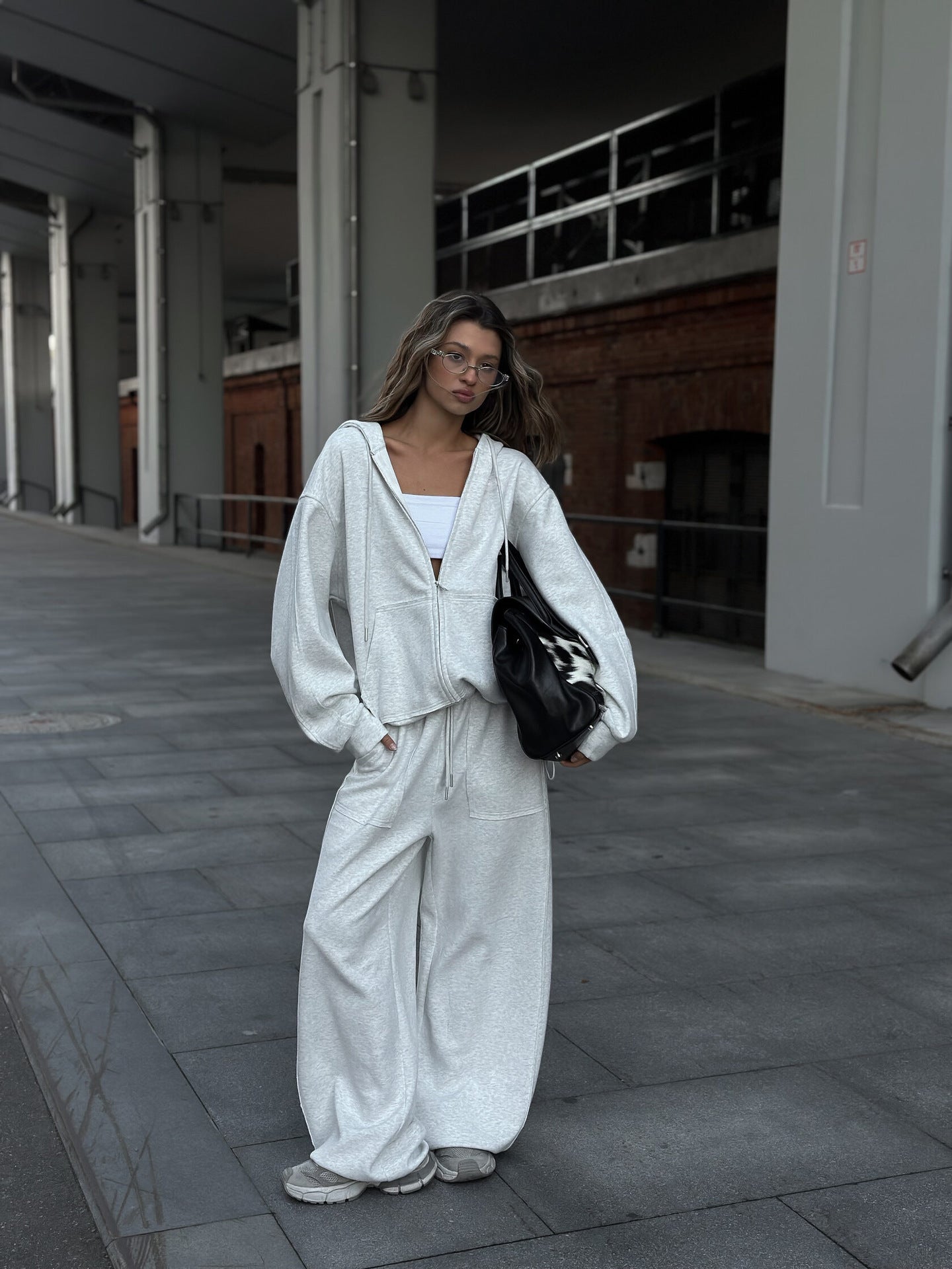 Dames Ensemble de loungewear surdimensionné confortable avec capuche Chic und Stil