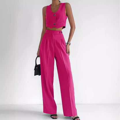 Women's trendy two-piece set with mid-calf pants and modern crop top Chic and Style