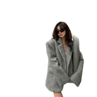 Ladies Fashion Oversized Jacket with Luxurious Lining Chic and Style