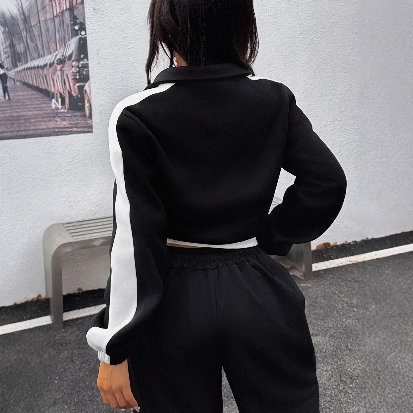 Dames Ensemble sportif mixte avec col montant et fermeture éclair Chic und Stil