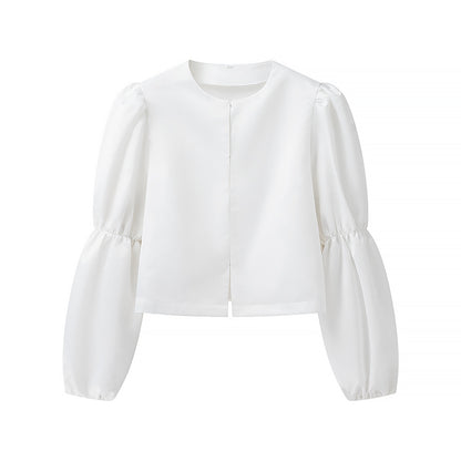 Chemisier pour femmes avec des manches ballon volumineuses et un élégant col rond Chic und Stil