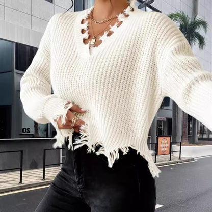 Pull-over en tricot oversize pour femmes avec ourlet à franges et décolleté raffiné Chic und Stil