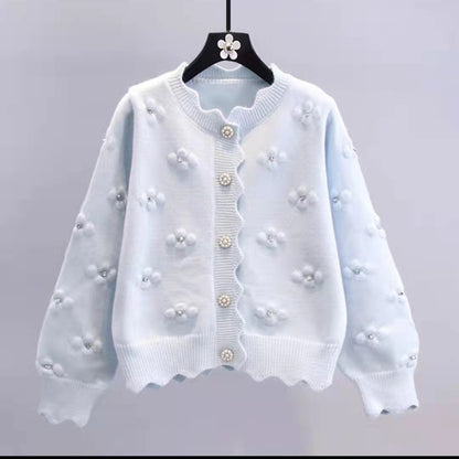 Dames Gilet ample en tricot avec applications florales et boutons en perles Chic und Stil